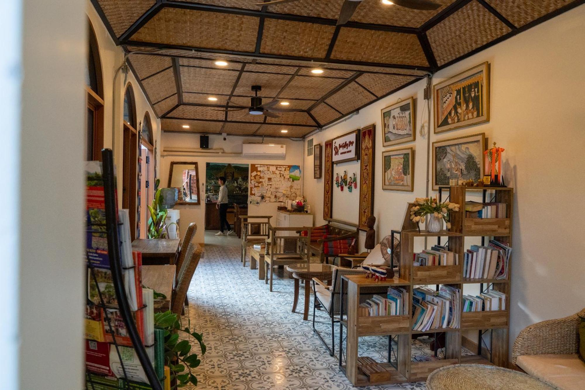 Buri Gallery House Chiang Mai Exterior foto